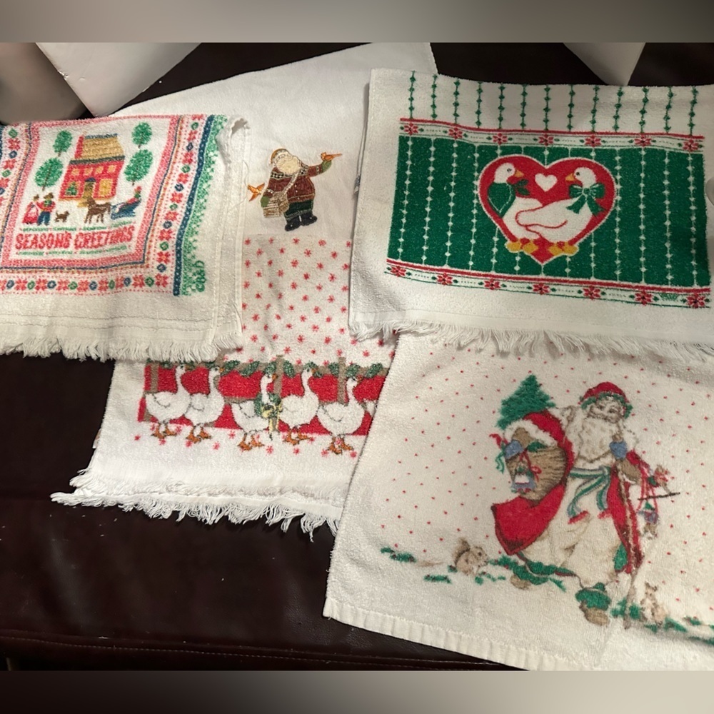 Christmas kitchen towels